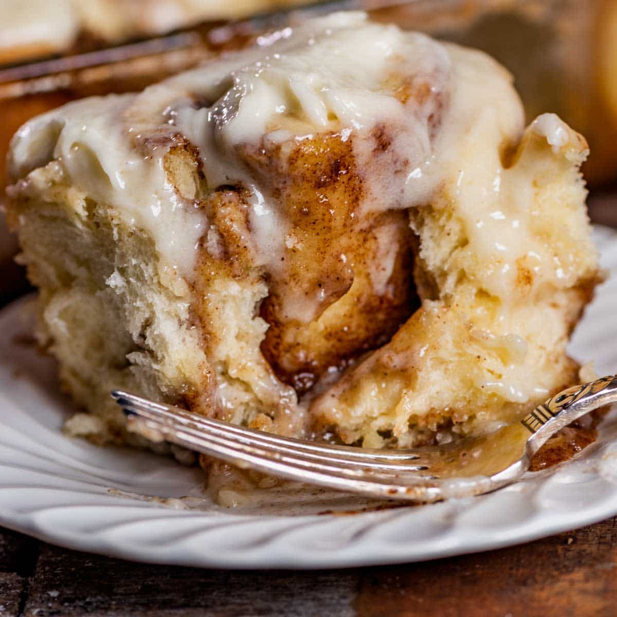 homemade-cinnamon-rolls-4.jpg