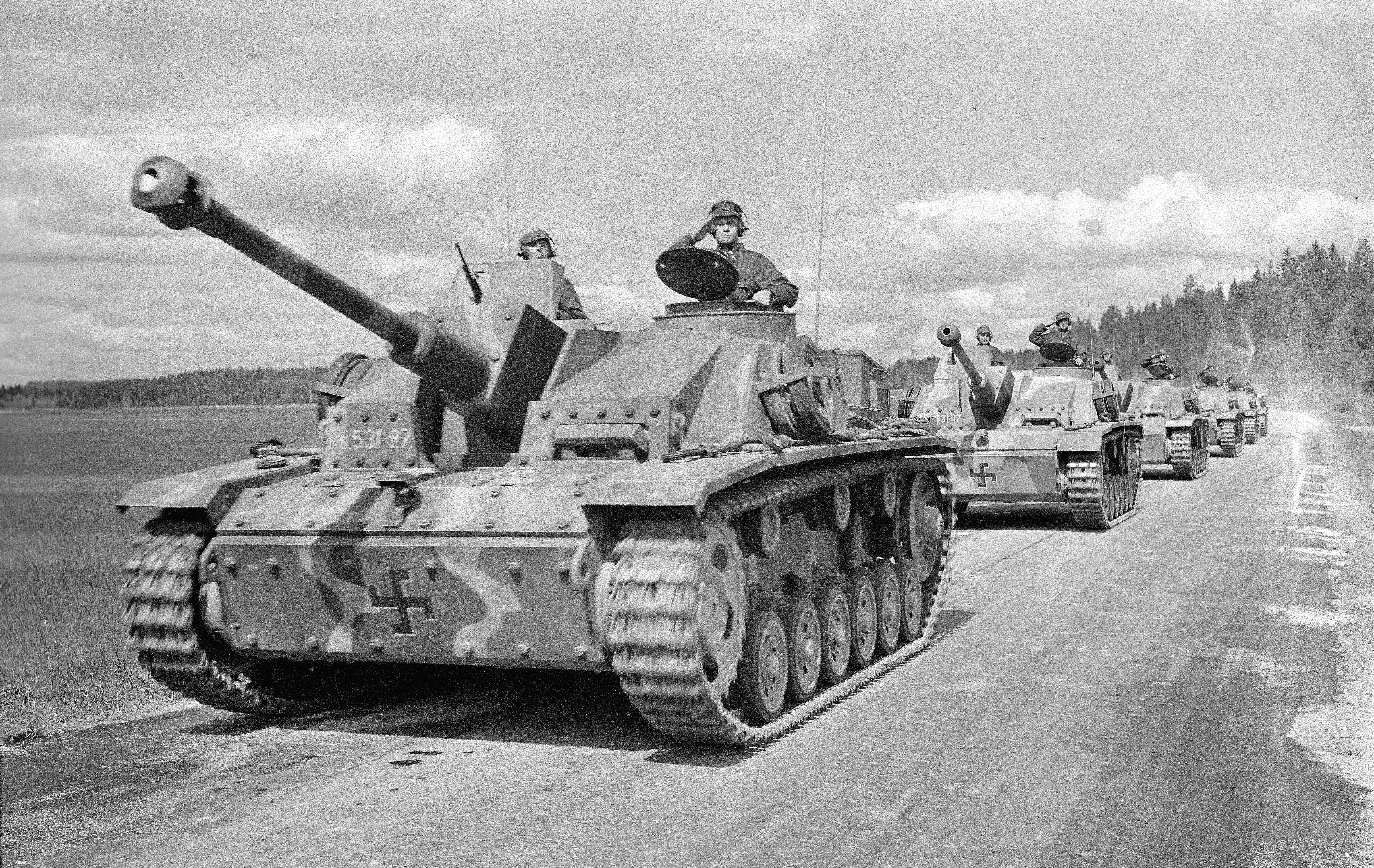 StuG_III_Ausf._G.jpg