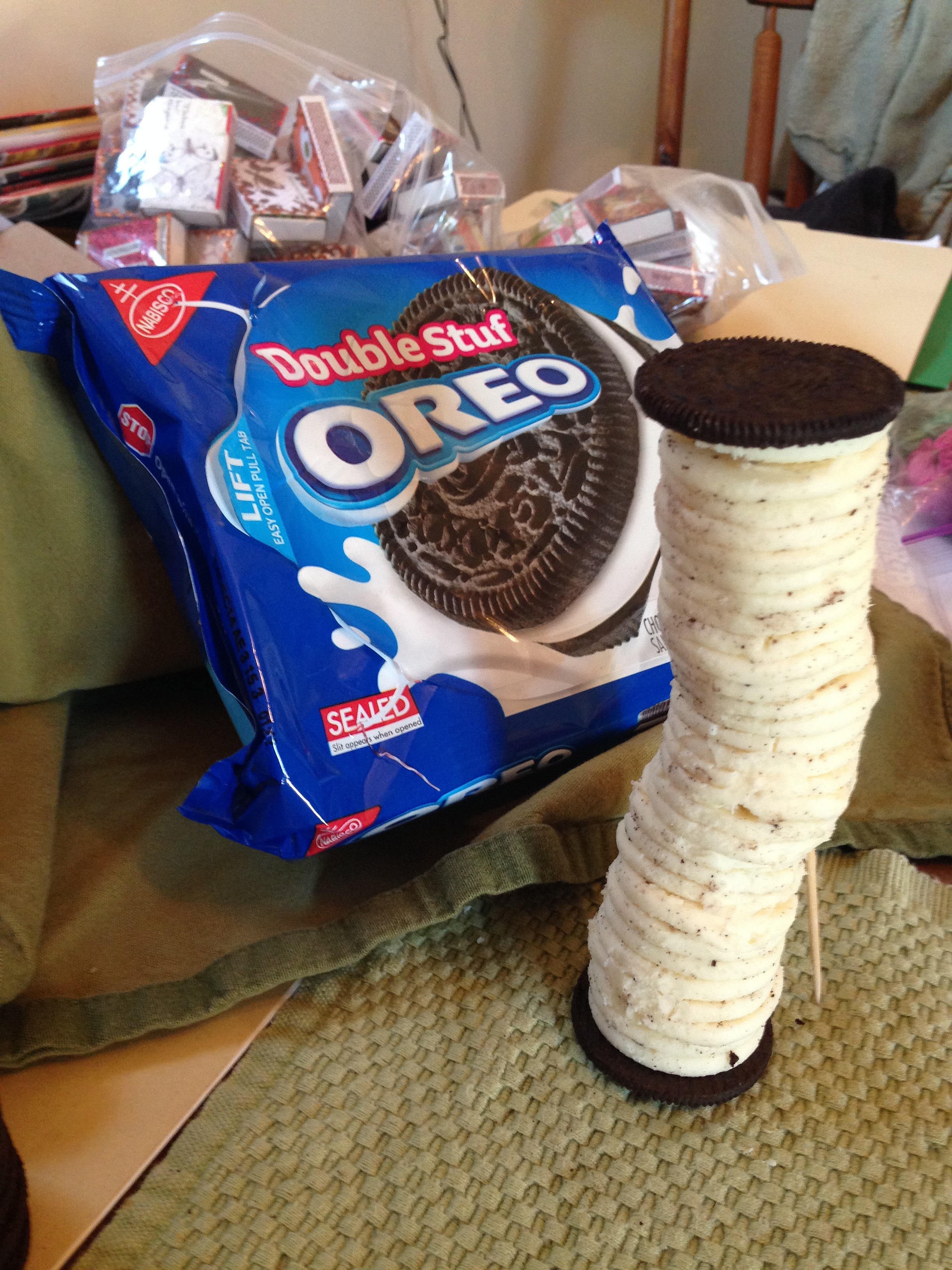 2448px-Oreo_Tower..jpg