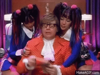 austin-powers-threesome.gif