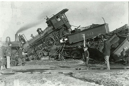 trainwreck02.jpg