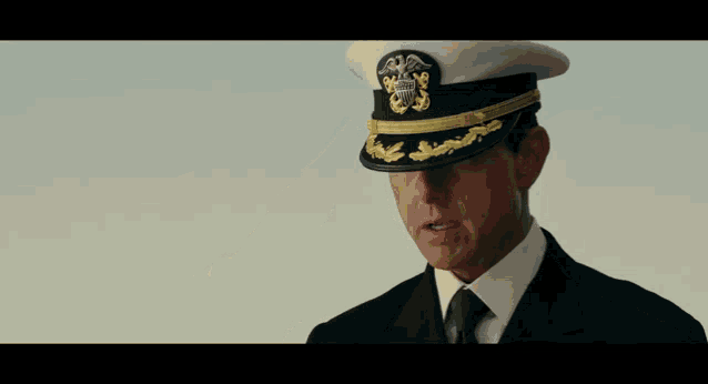 top-gun-top-gun-maverick.gif