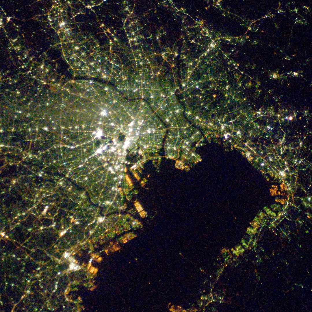 ISS016-E-027586_lrg.jpg