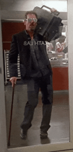 tenor.gif