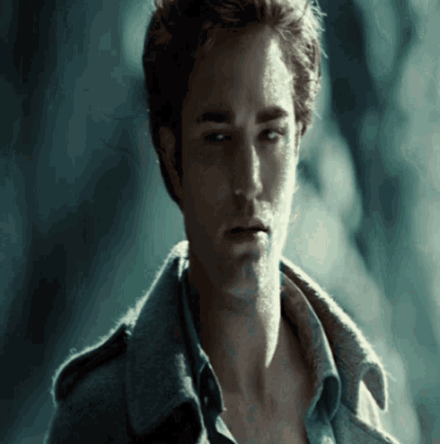 noah-mika.gif