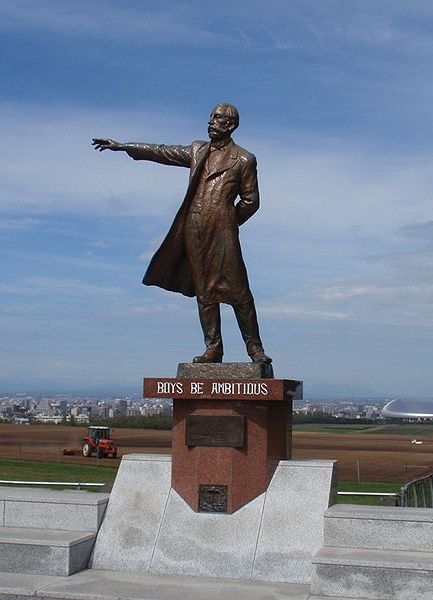 clark-statue.jpg