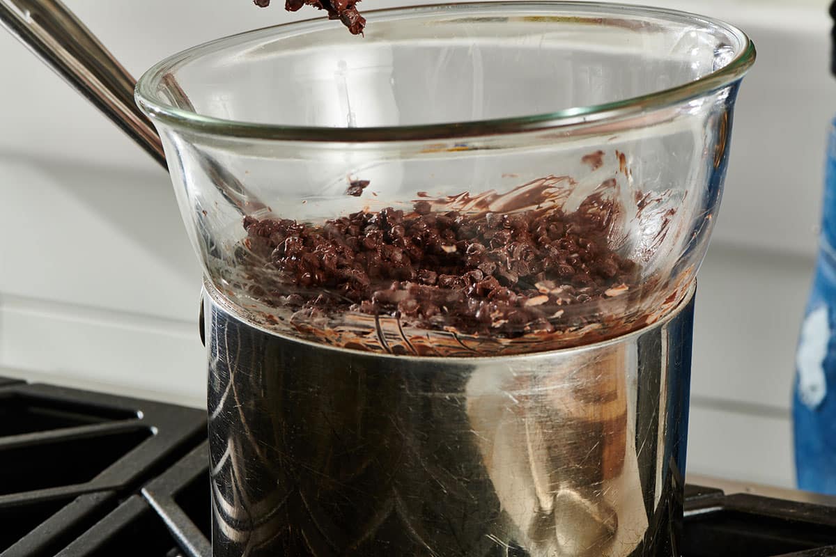 how-to-make-a-double-boiler-31848.jpg