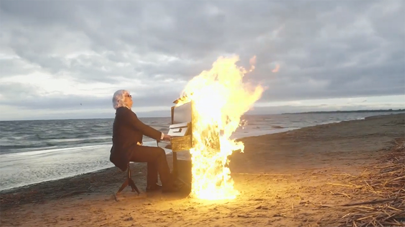 burning_piano.jpg