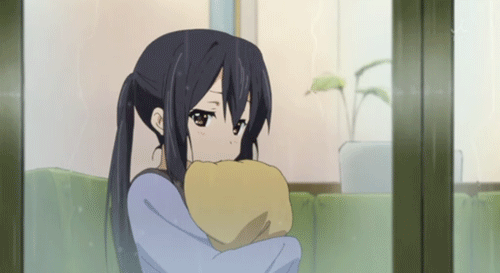 Sad-Azusa-GIF-nakano-azusa-34132120-500-273.gif