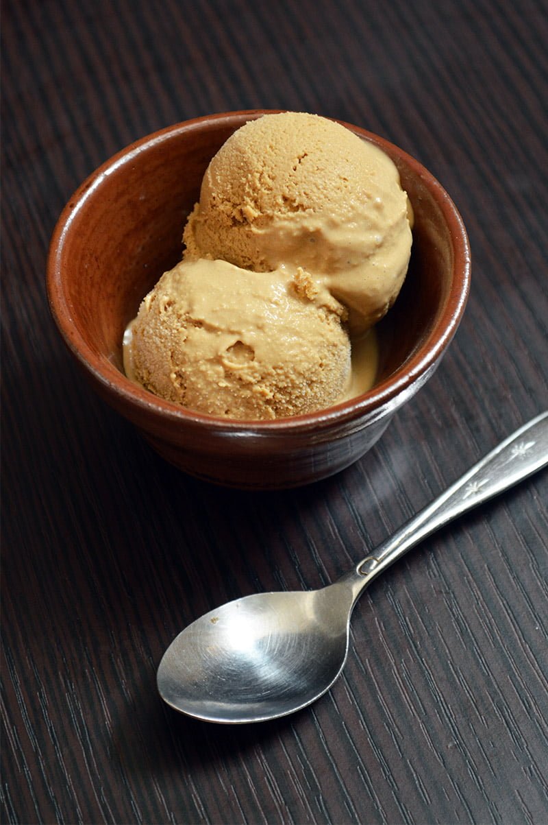 bourbon-brown-sugar-ice-cream-1.jpg