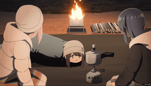 ayano-toki-nadeshiko-kagamihara.gif