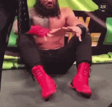 roman-reigns-roman-regins-screaming.gif