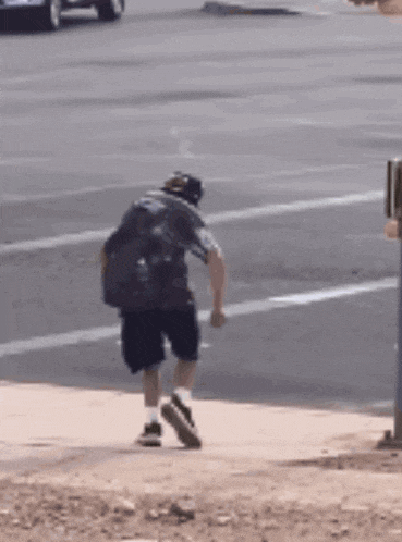 crip-walk.gif