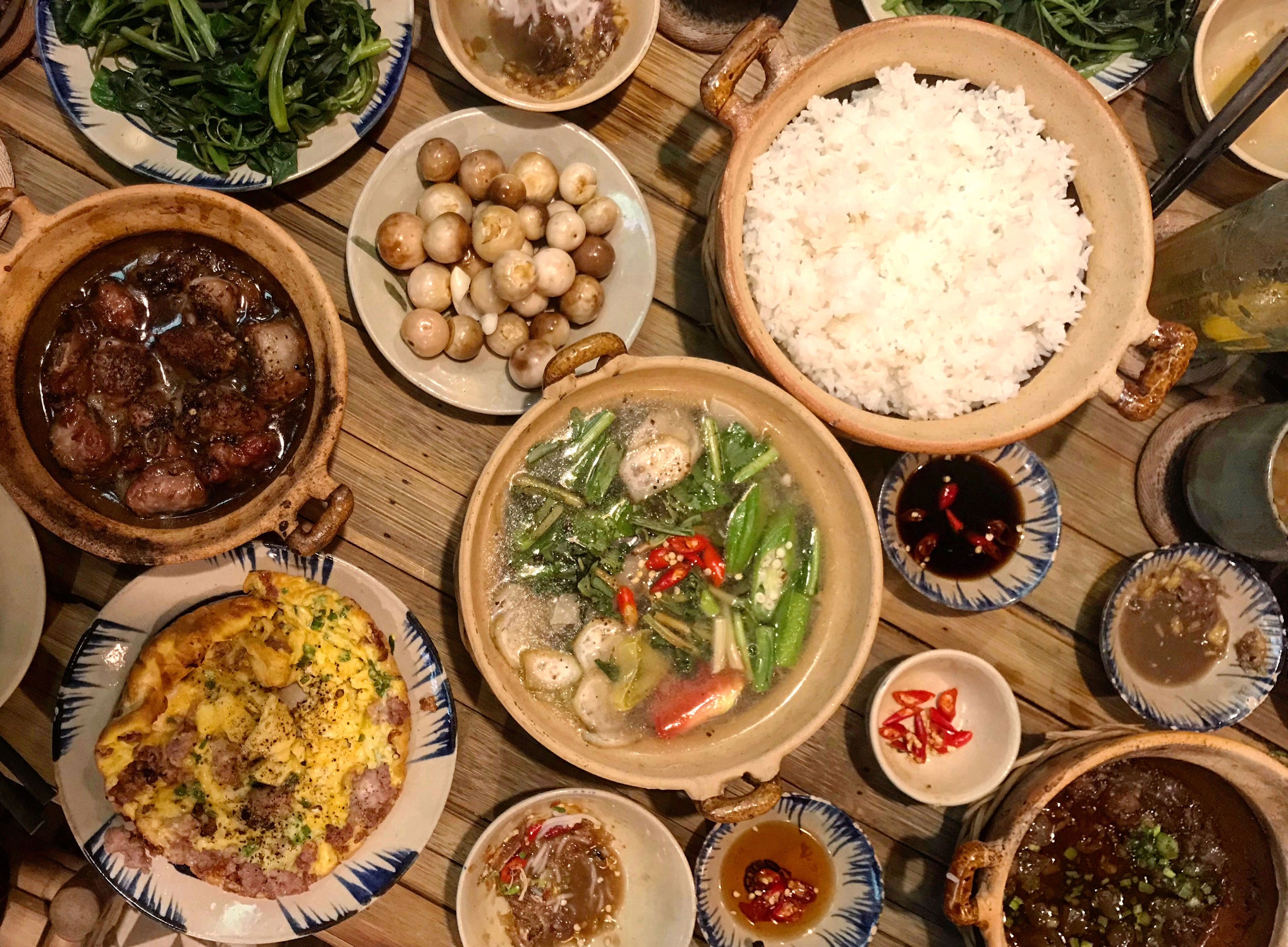 vietnamese-food-holding.jpg