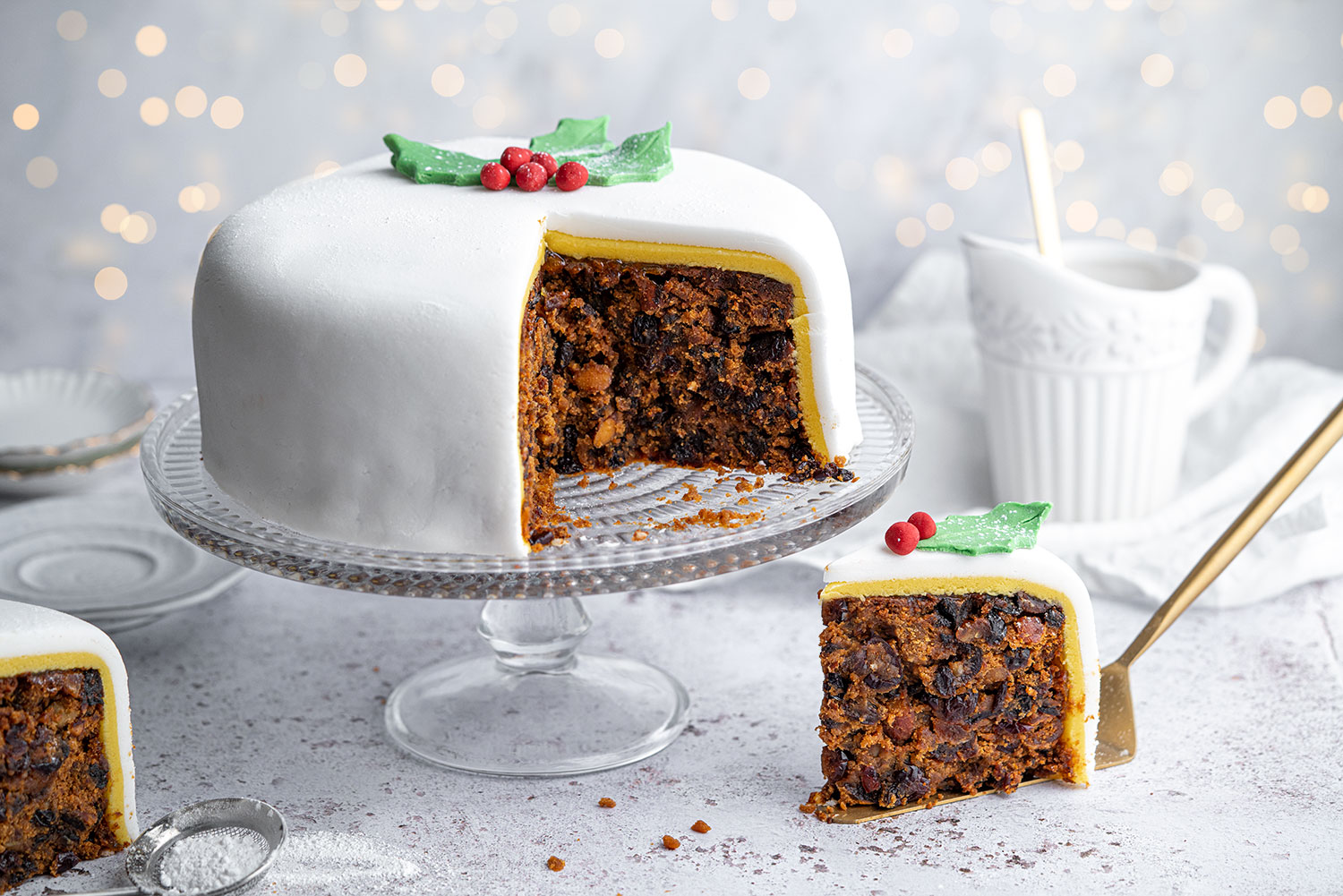 gluten-free-christmas-cake-recipe-featured.jpg