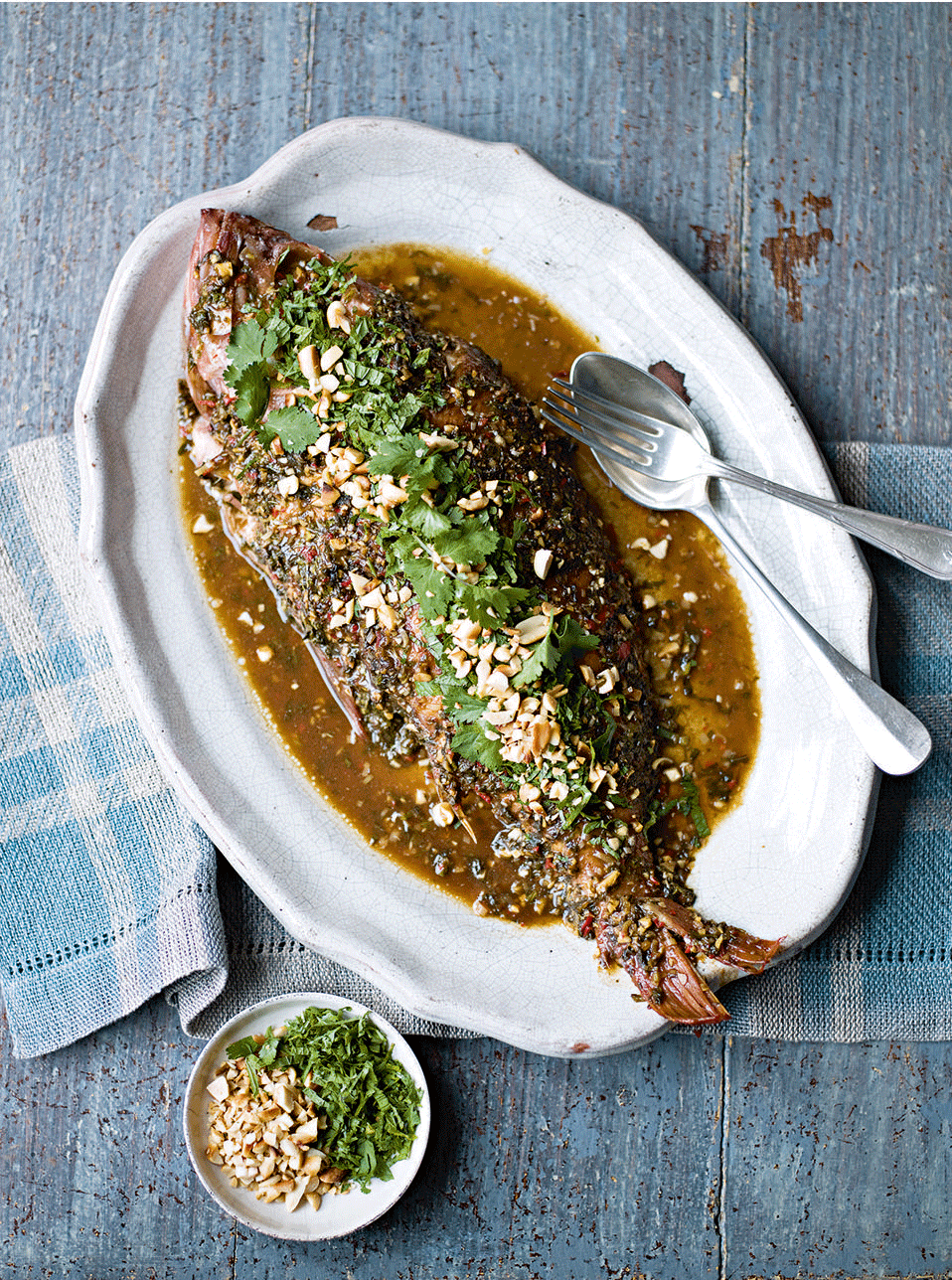 513956-1-eng-GB_vietnamese-baked-snapper.gif